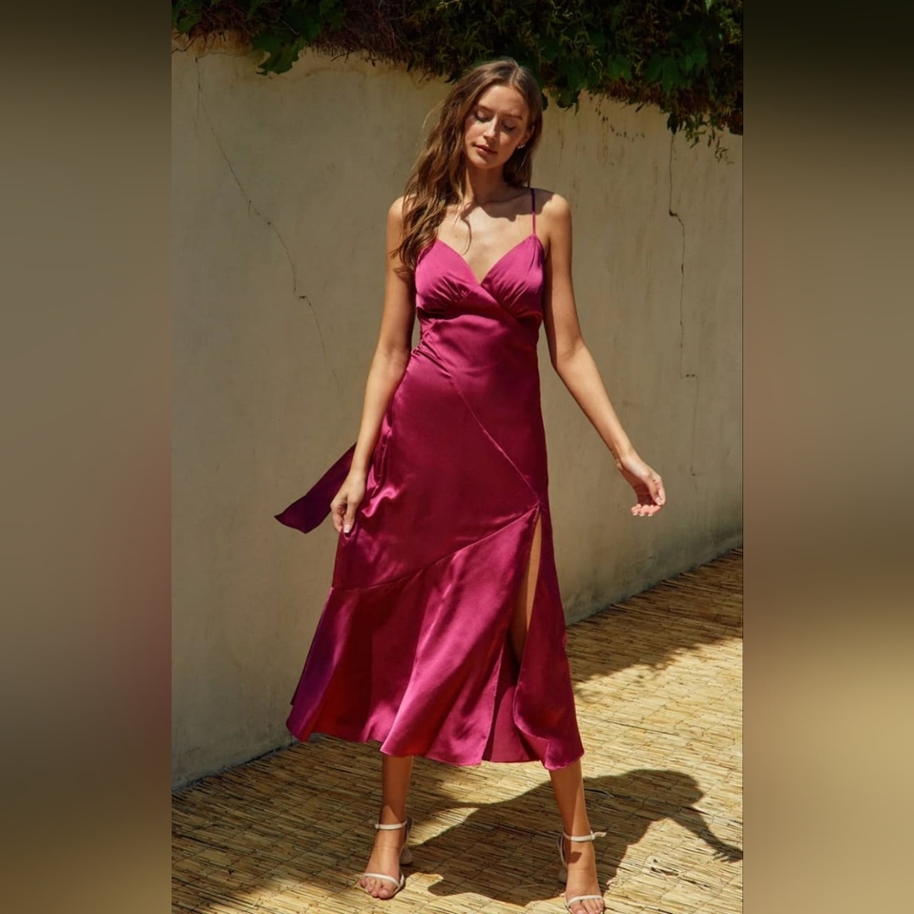 NWT Dress Forum Sweet Talk Tie Back Midi Dress in Deep Claret